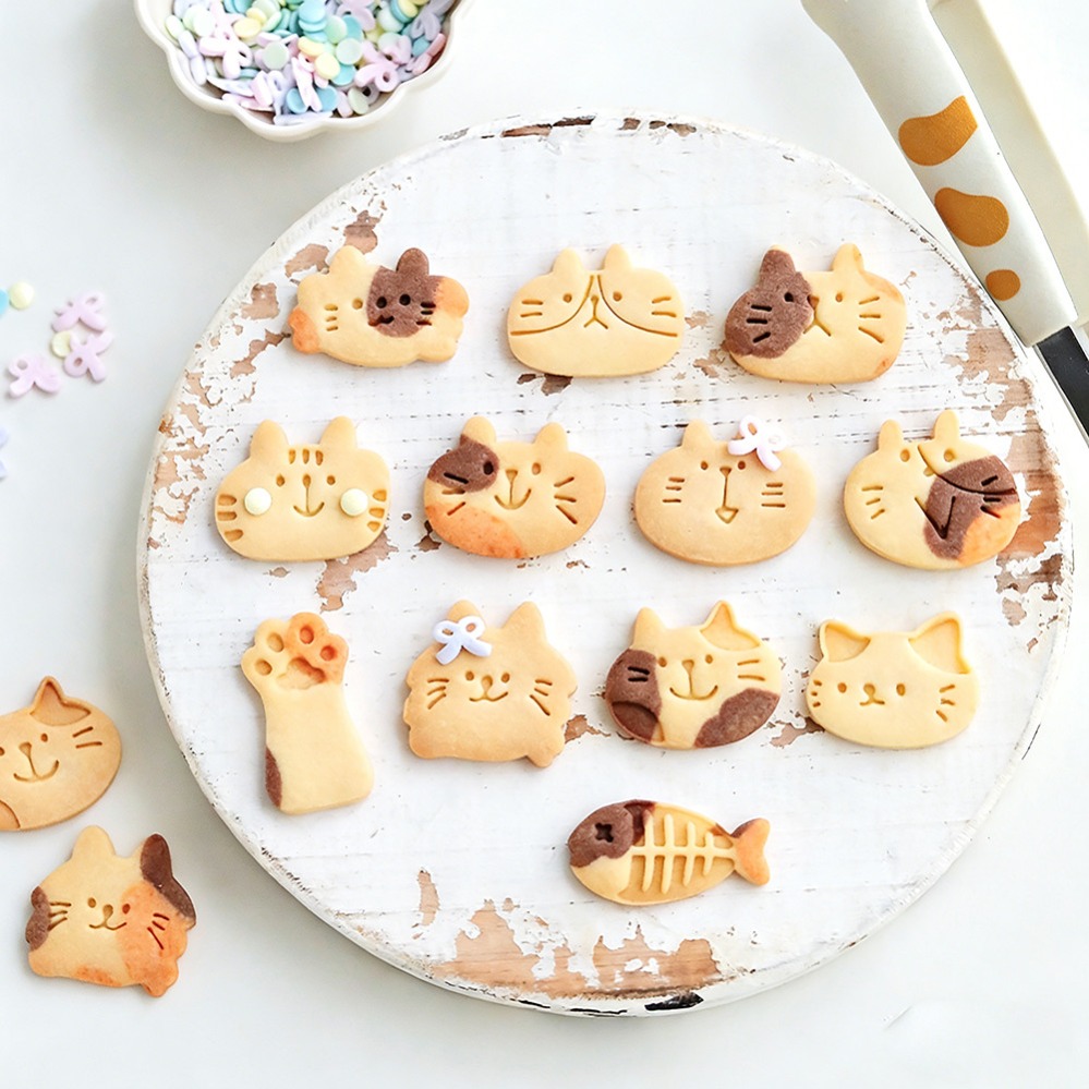 Urocze wykrawacze do ciastek D – Kitchen Baking Cookies recenzja i cena